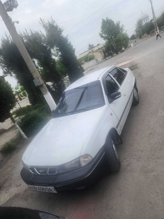 nexia 1 lyux zor xolatda