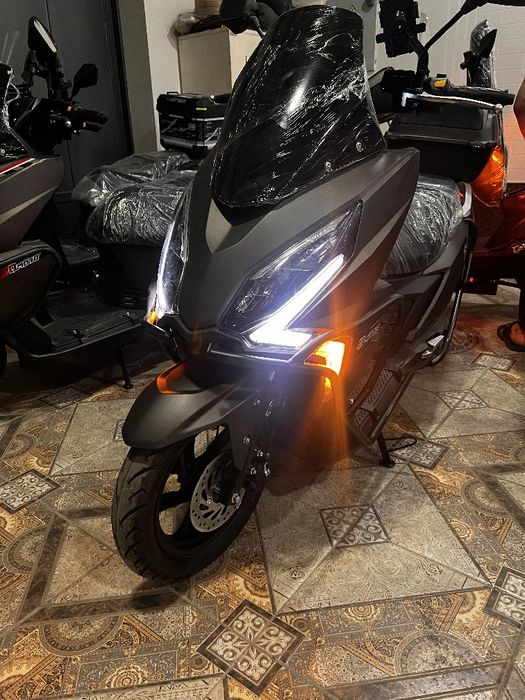 Скутер Tigr 2 New 2025 optom narx 150 куб нахт ва узум насия хам бор