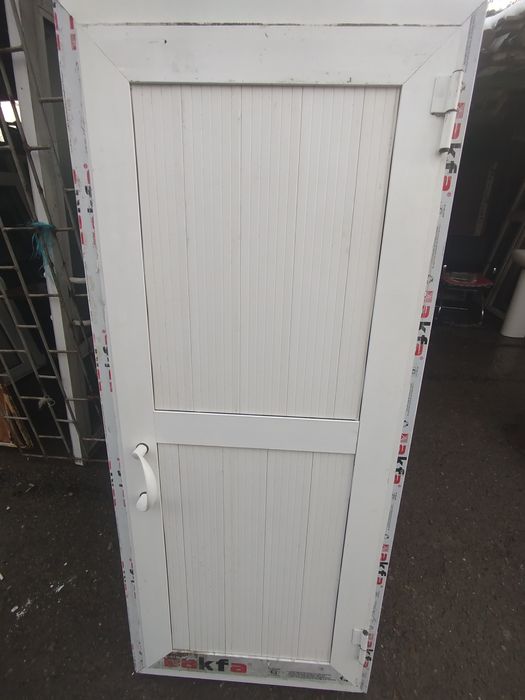 Продаю б/у акфа двер состояние идеально