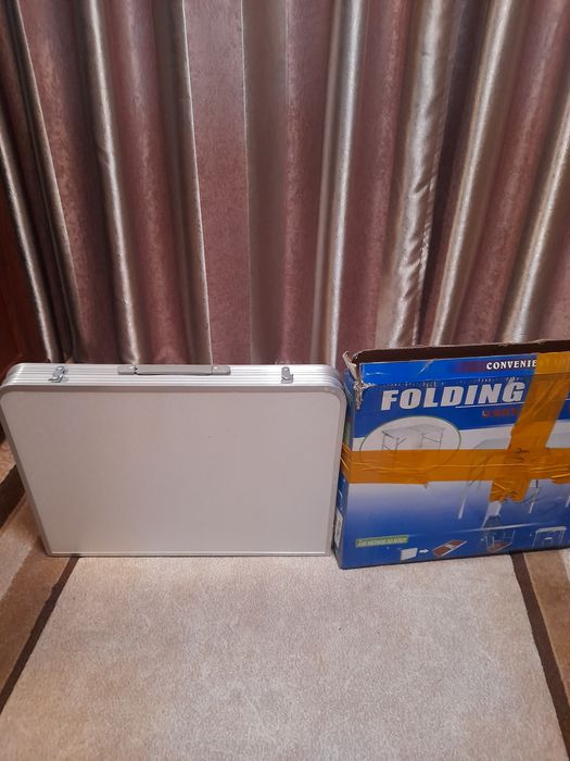 Продам столик раскладной для отдыха