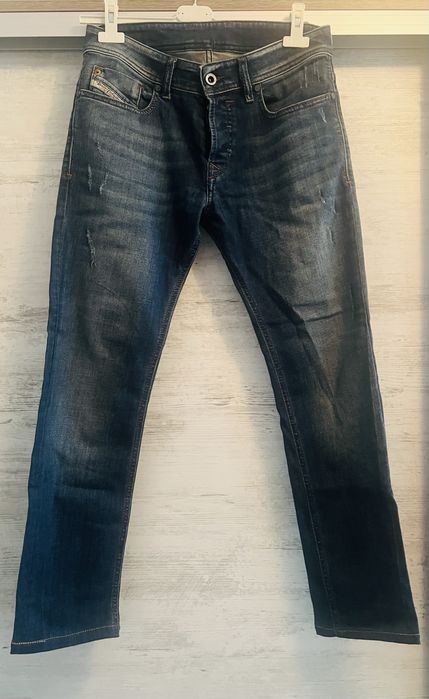 Blugi Diesel slim fit