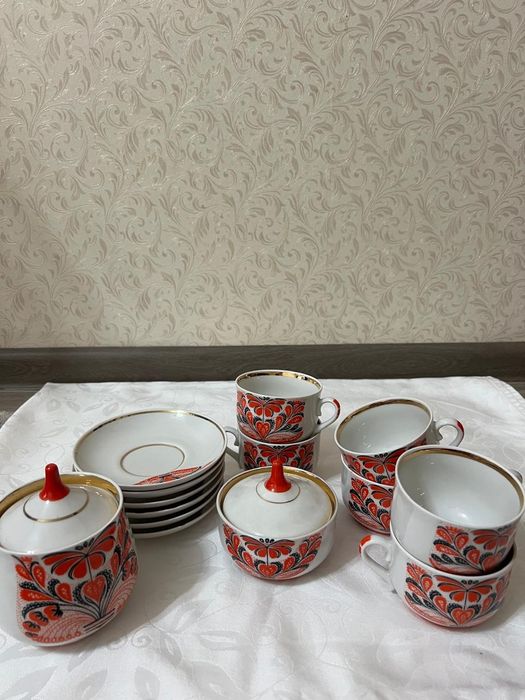 Продам чайный сервиз.