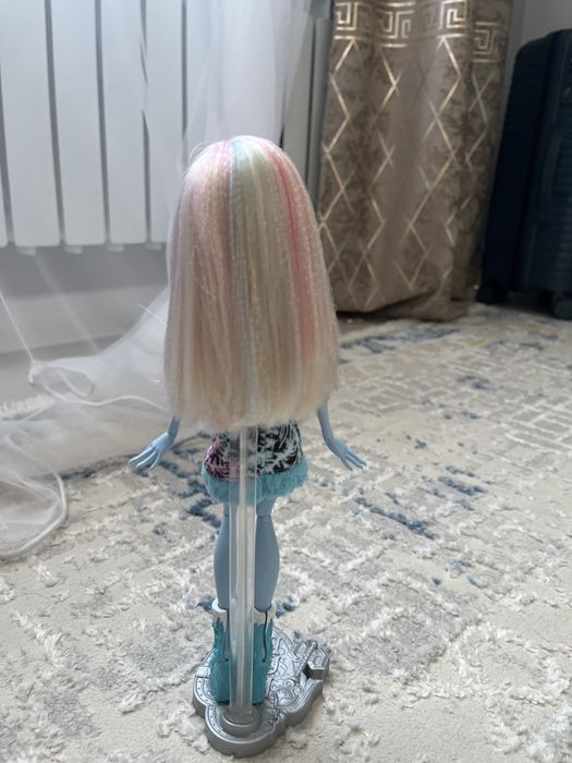 Кукла монстер хай Эбби арт класс