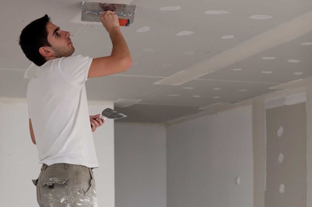 Echipa Glet Faianta Gresie Rigips pentru Renovari