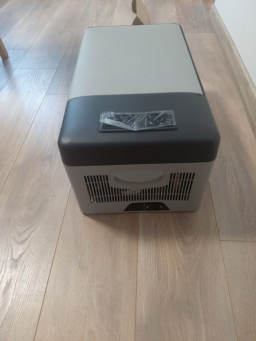 Хладилник 12/24v