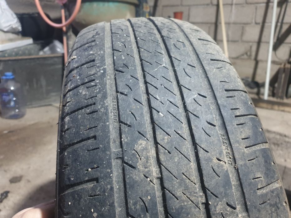 Шина летняя стоял на Альфарде