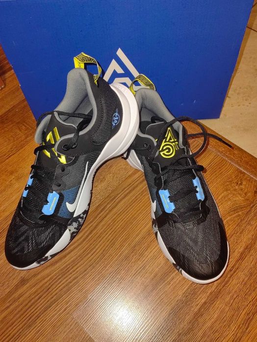Adidasi Nike barbati