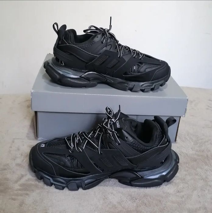 Balenciaga Track