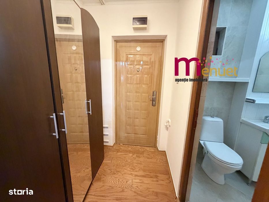 Garsoniera ,str.Pacii,etaj 2