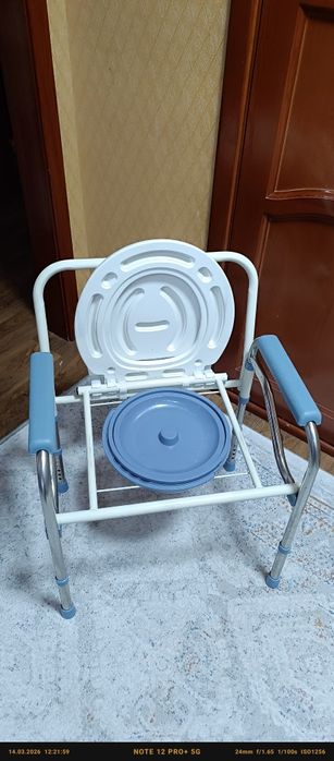 Кресло-туалет OSAKO