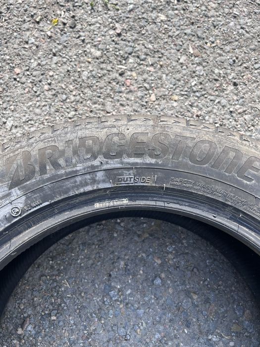 255/55/19 bridgestone