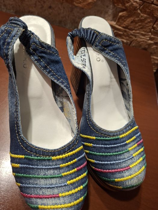 Обувь женская летняя