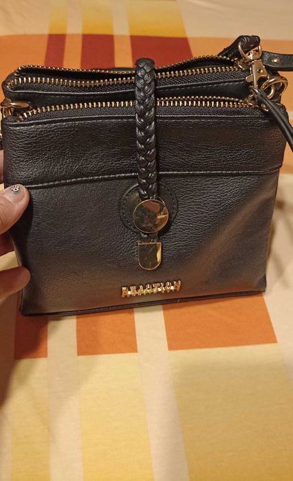 Малка дамска чанта