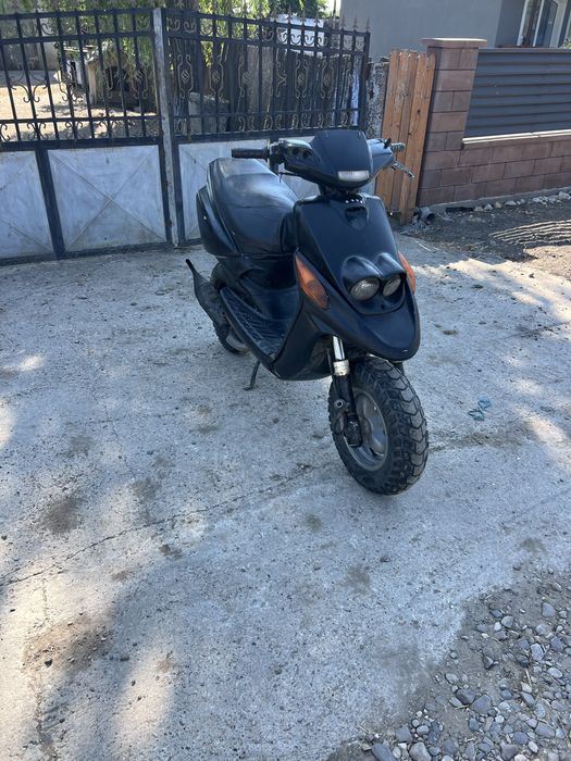 Scuter yamaha mbk 49