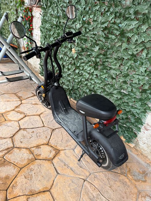 Vând scuter electric Hecht Cocis