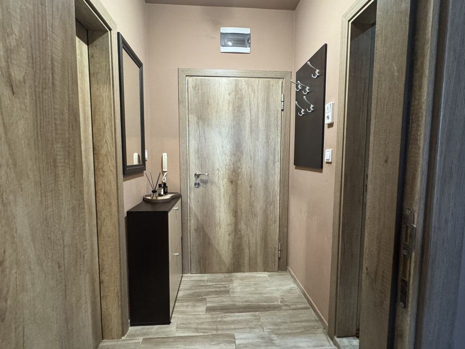 Наем 2ст. Бриз+паркомясто 520 €