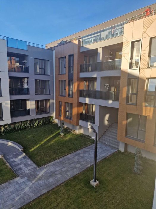 Дава се под наем Двустаен апартамент в Пловдив, Остромила - 70 кв.м за 120000 € - Снимка #9