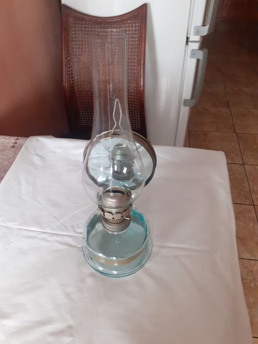 Lampă pe petrol.
