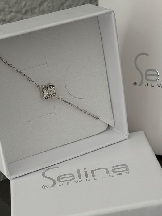 Selina jewels- Silver one motif Van Cleef  inspired model bracelet