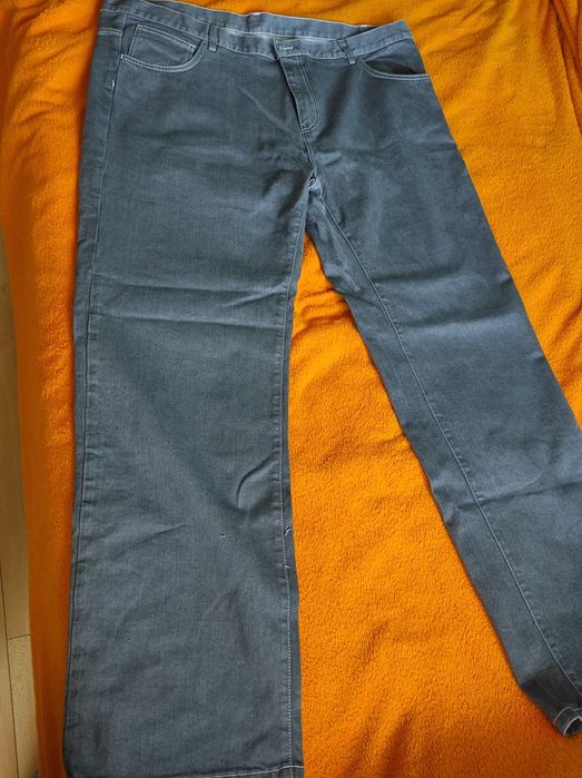 Мъжки дънки, номер 46