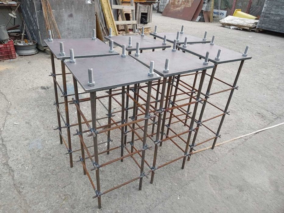 Vand cuzineti pentru hale metalice