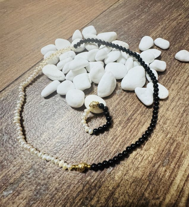 Бижута от естествени перли и камъни ръчно изработени