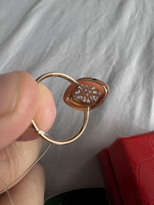 Продам кольцо золотое