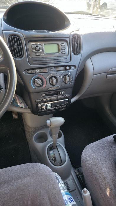 Toyota yaris verso automatic