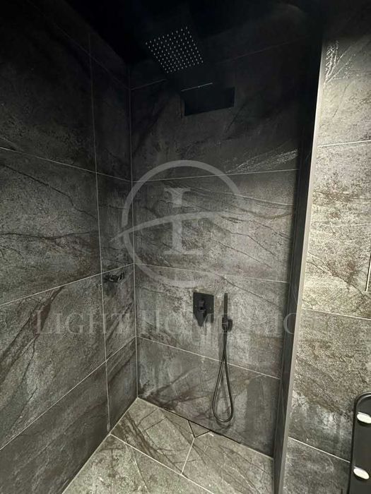 Продава се Двустаен апартамент в Пловдив, Център - 97 кв.м за 2011 €/кв.м - Снимка #15