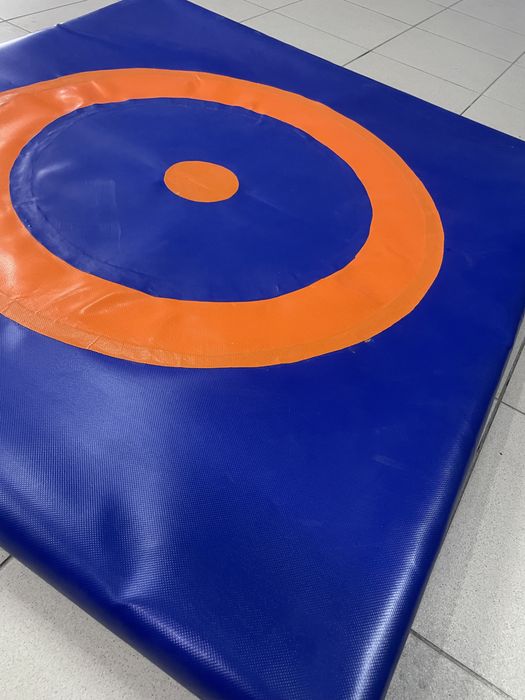 Кавер борцовский