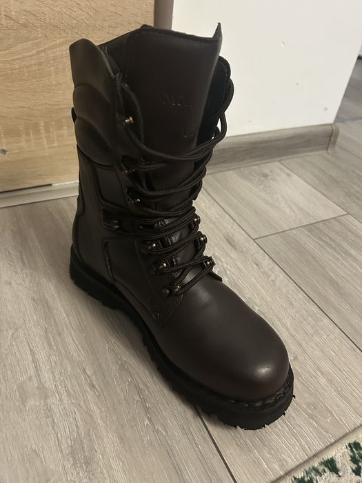 Bocanci de iarna din piele maro (army)