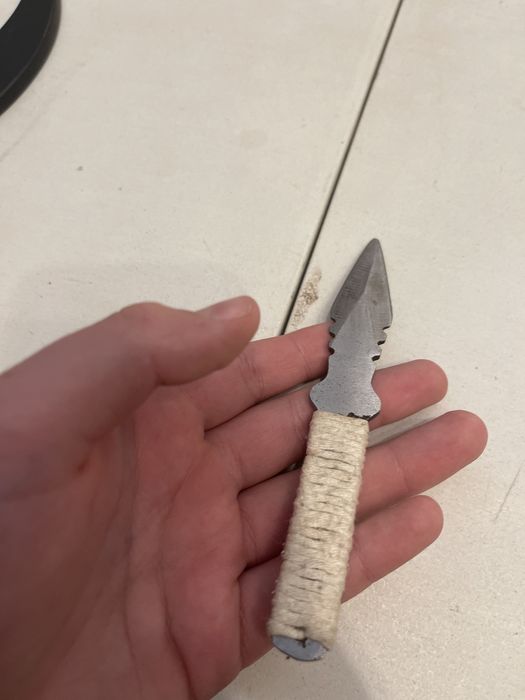 Cutit nu are tais ascutit