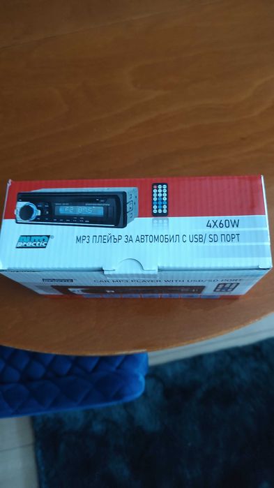 Радио за автомобил