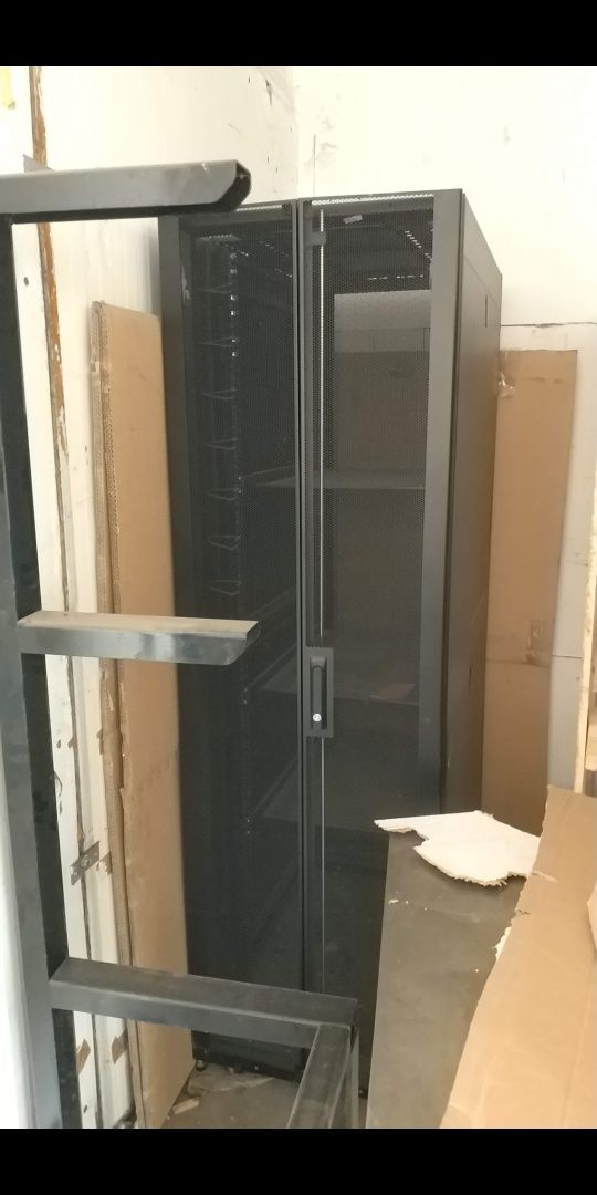  apc server rack olx bg