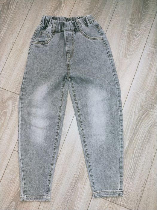 Продам джинцы на девочку