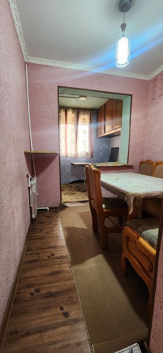 Срочно продается 2 ком.  Квартира Мархабо.