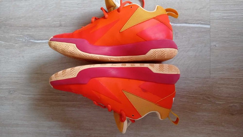 Маратонки Adidas