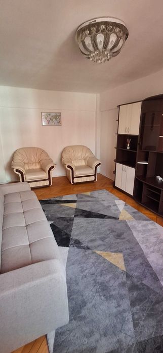 inchiriez apartament