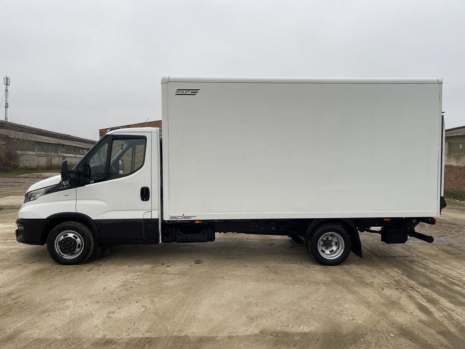 Iveco Daily , Mercedes-Benz , Renault Master 3,5T