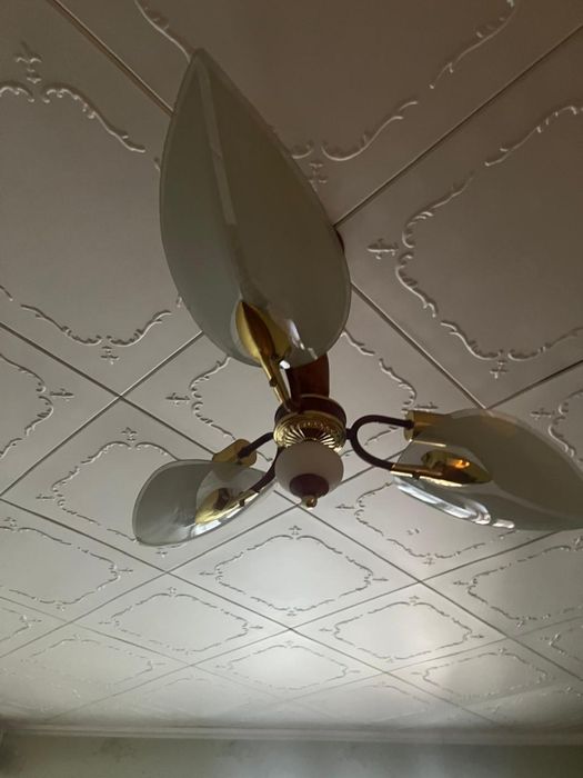 Люстры по 1000 тг