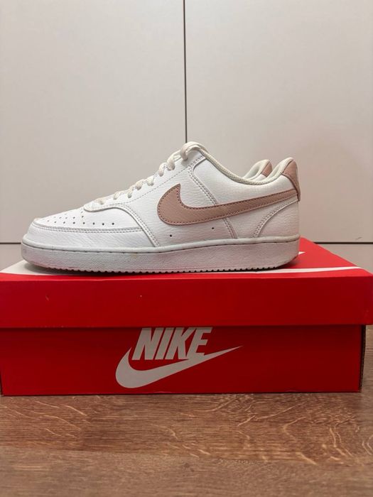 Nike Женская обувь