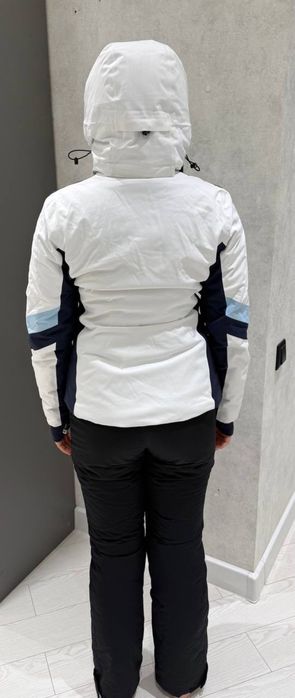 Горнолыжный костюм (куртка + брюки)