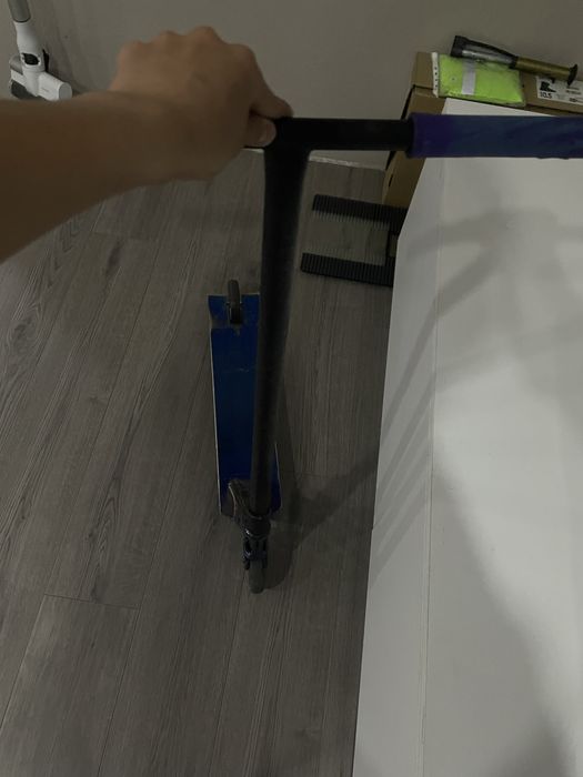 Продам трюковой самокат