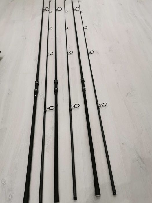 Продавам 3 броя shimano velocity 12ft 3 lb