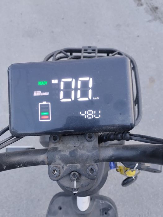 Продам электросомокат