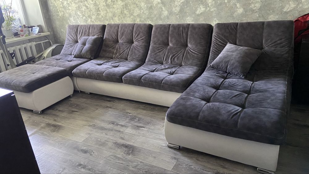 Продаю диван Пума