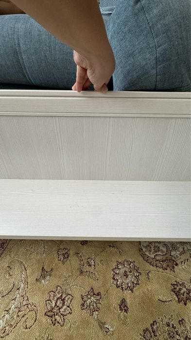 Продам полку подвесная