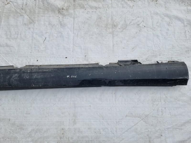 Prag dreapta Mercedes C-Class (2014->) [W205] a2056900240