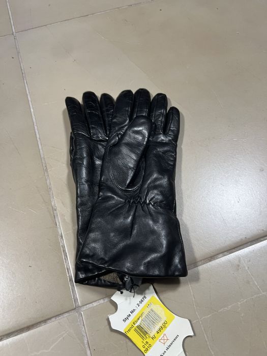 Кожени ръкавици!!!НОВИ!!!