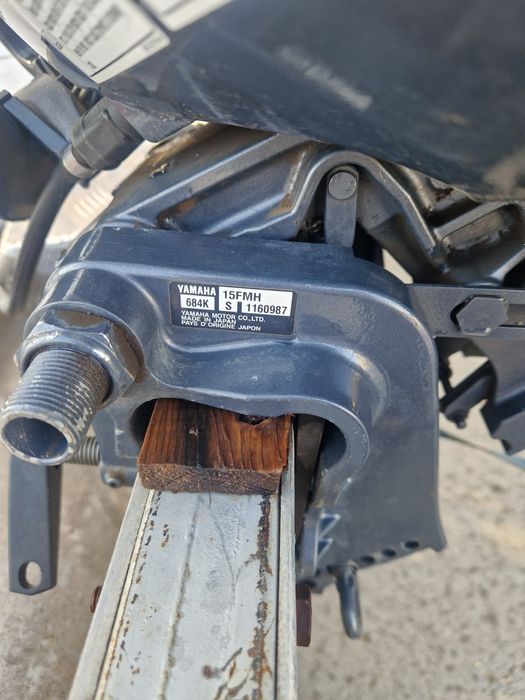 Продам лодку моторную